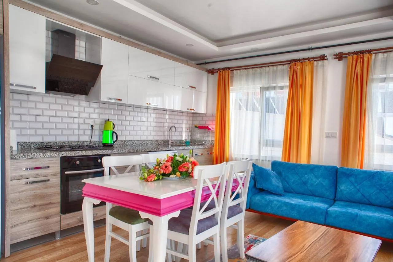 Furkan Homes Antalya 0*,